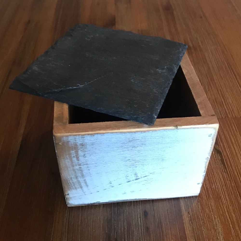 Rustic/Farmhouse style box